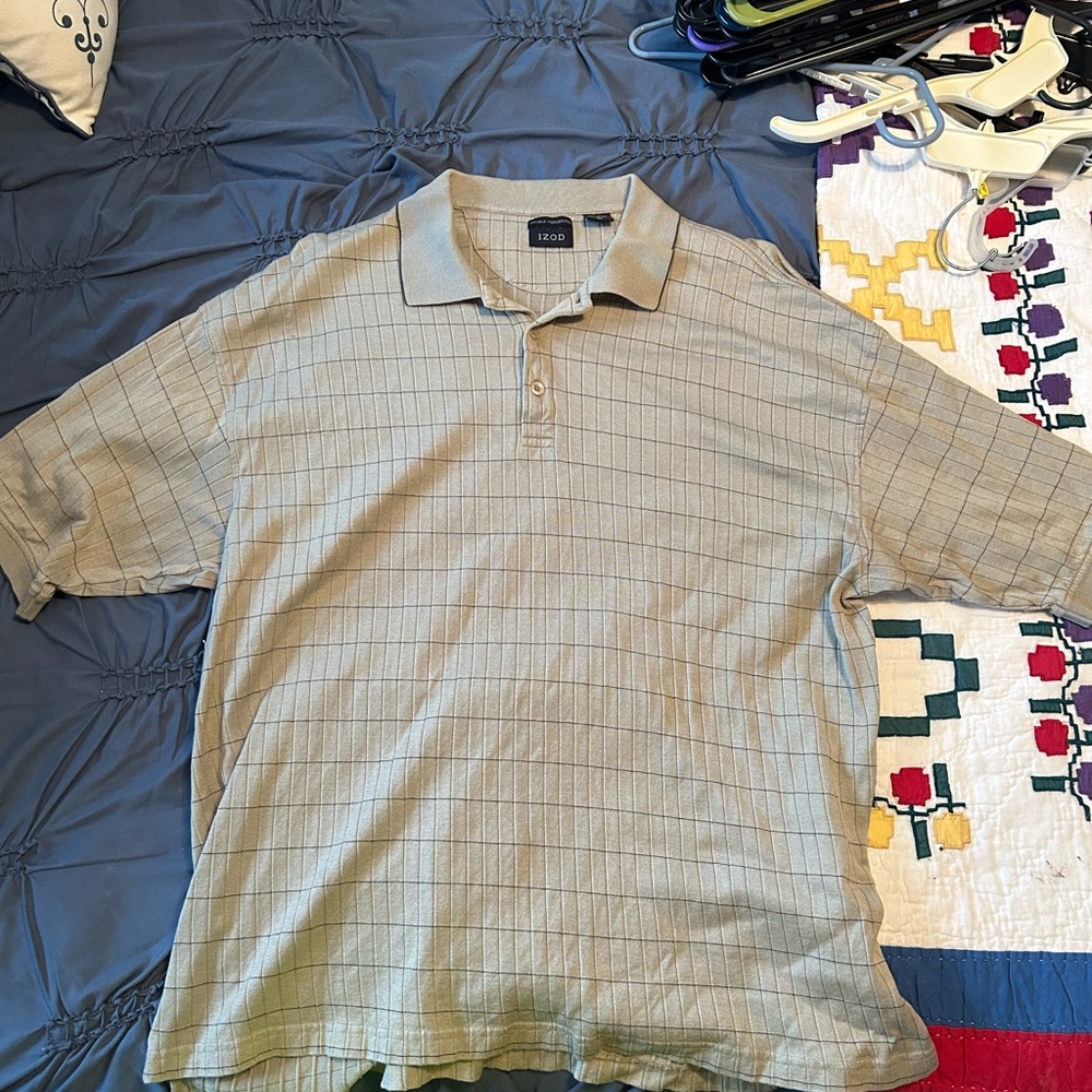 Izod Men’s Beige Plaid Short Sleeve Polo